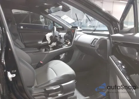 2024 Toyota Bz4X Xle from USA, damaged, VIN JTMABACA5RA085501